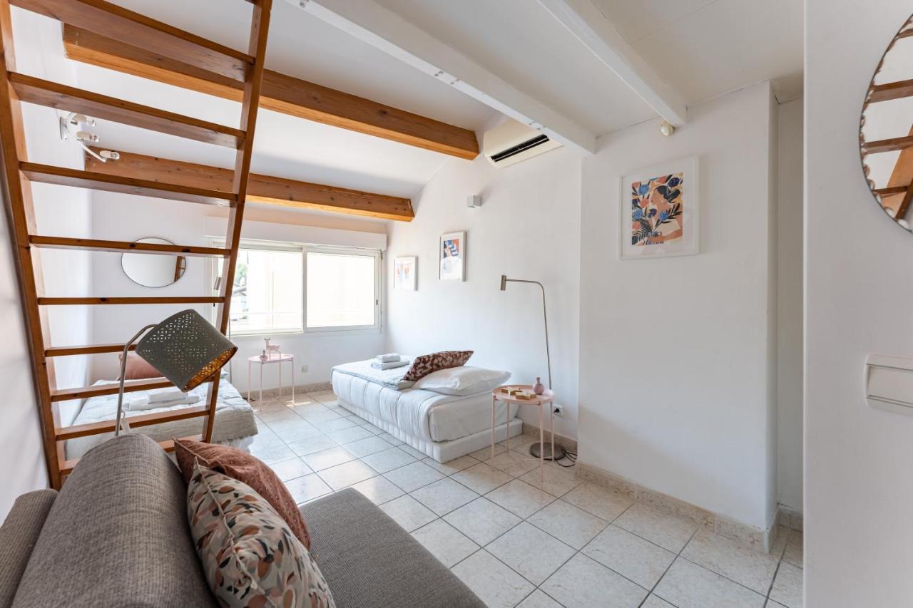 A La Calanque - Jolie Maison En Bord De Mer Marseille Exteriör bild